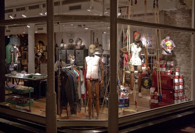 Recoupage en la tienda de Pepe Jeans